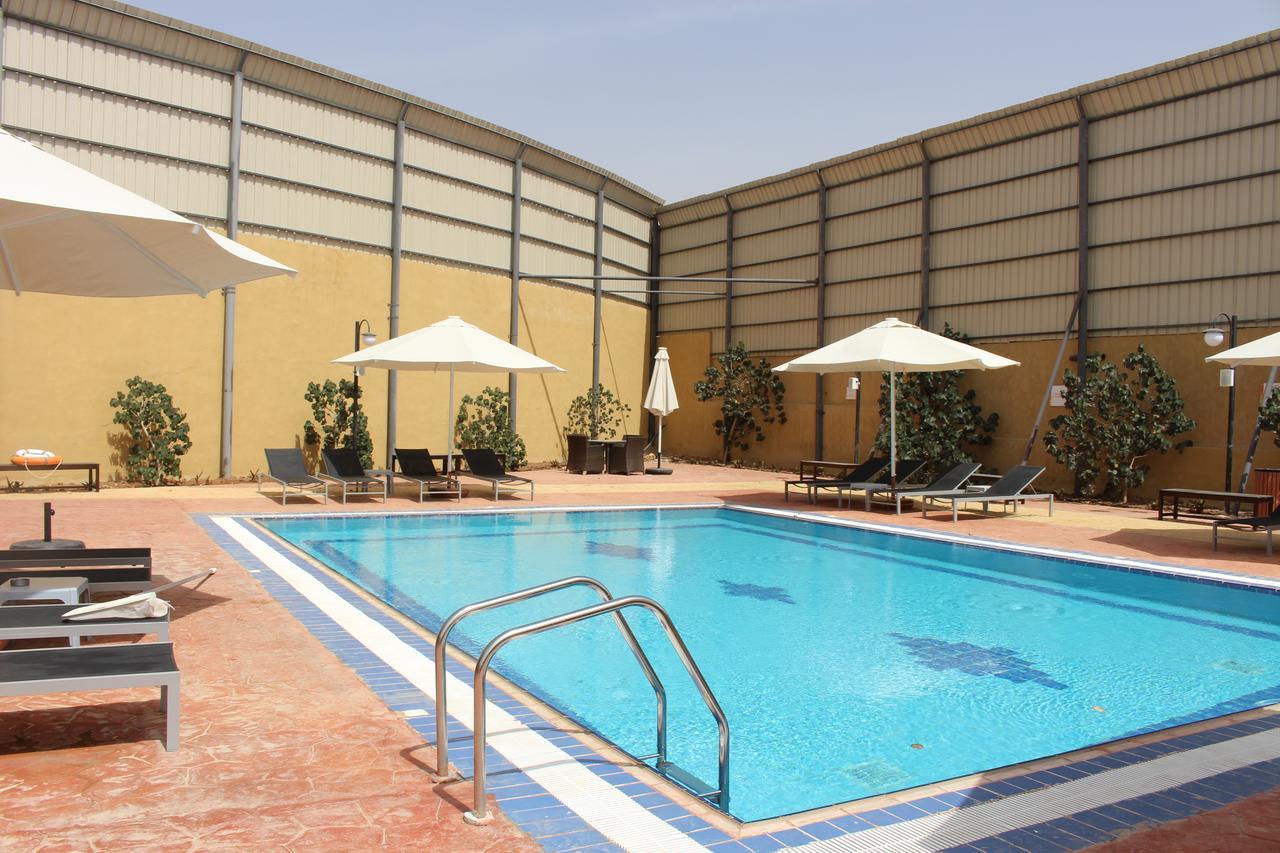 Grand East Hotel - Resort & Spa Dead Sea Sweimeh Екстер'єр фото