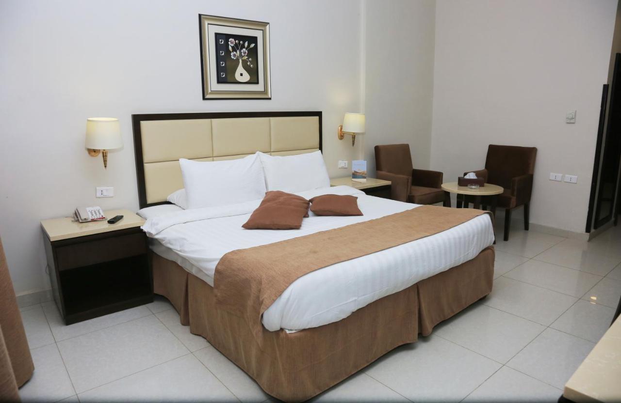 Grand East Hotel - Resort & Spa Dead Sea Sweimeh Номер фото